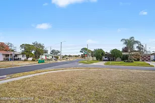 905 Poplar Ln, Melbourne, FL 32901 - Photo 27