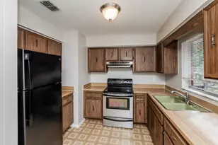 1024 Porpoise Dr, Rockledge, FL 32955 - Photo 5