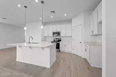 926 Castleford Avenue NE, Palm Bay, FL 32905 - Photo 13