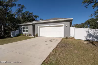 200 Triana Avenue SW, Palm Bay, FL 32908 - Photo 1