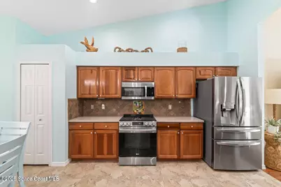 7701 Candlewick Drive, Melbourne, FL 32940 - Photo 15