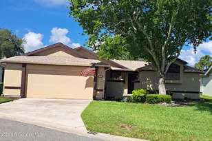 594 Pine Forest Ct, Melbourne, FL 32940 - Photo 1