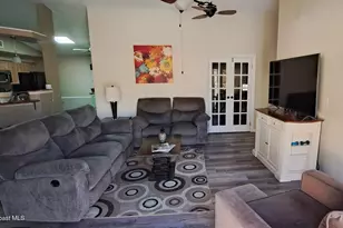 594 Pine Forest Ct, Melbourne, FL 32940 - Photo 11