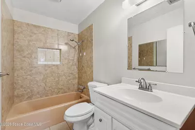 1045 Collins Street, Melbourne, FL 32935 - Photo 11