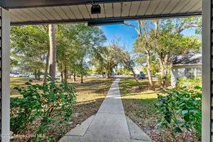 4920 Lake Waterford Way, Melbourne, FL 32901 - Photo 5