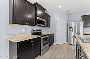 402 Moray Dr SW, Palm Bay, FL 32908 - Photo 13