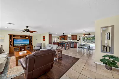 560 Glenwood Avenue, Satellite Beach, FL 32937 - Photo 11