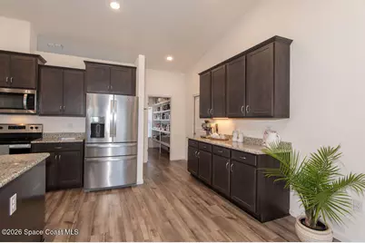 548 Burlington Avenue NE, Palm Bay, FL 32907 - Photo 11