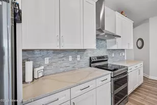 2631 Pinwherry St NW, Palm Bay, FL 32907 - Photo 27