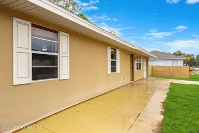 215 Hagerstown Street SW, Palm Bay, FL 32908 - Photo 11