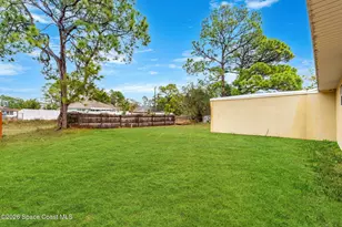 215 Hagerstown St SW, Palm Bay, FL 32908 - Photo 35