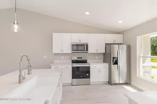 1526 Holcomb Street NW, Palm Bay, FL 32907 - Photo 3