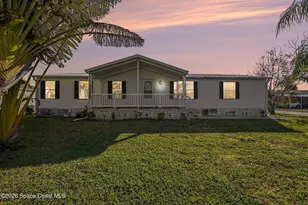 926 Laurel Cir, Barefoot Bay, FL 32976 - Photo 3