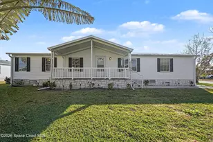 926 Laurel Cir, Barefoot Bay, FL 32976 - Photo 3