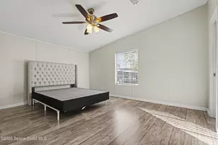 926 Laurel Cir, Barefoot Bay, FL 32976 - Photo 23