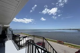 190 E Olmstead Dr, Titusville, FL 32780 - Photo 23