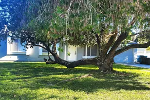 1204 Linmoor Cir NE, Palm Bay, FL 32907 - Photo 1