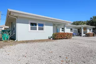 134 E Alachua Ln, Cocoa Beach, FL 32931 - Photo 9