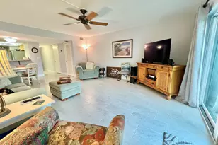 640 N Atlantic Ave, Cocoa Beach, FL 32931 - Photo 7