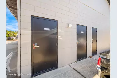 6927 Vickie Circle, Melbourne, FL 32904 - Photo 9