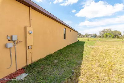 1863 Farmhouse Road SE, Palm Bay, FL 32909 - Photo 9