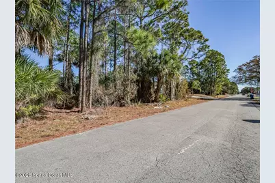 179 Bali Street SE, Palm Bay, FL 32909 - Photo 3