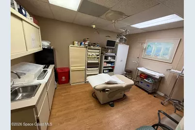 1405 Pine Street, Melbourne, FL 32901 - Photo 7