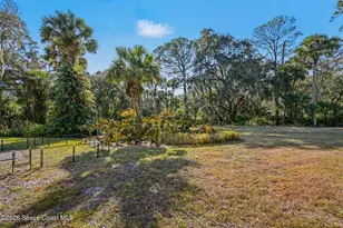 537 Acacia Ave, Melbourne, FL 32904 - Photo 23