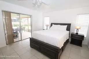 1040 Hosbine St SE, Palm Bay, FL 32909 - Photo 7