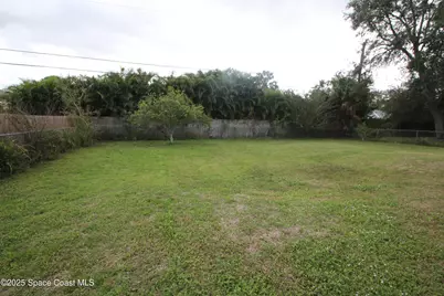 1040 Hosbine Street SE, Palm Bay, FL 32909 - Photo 19