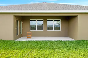 5072 Alabaster Dr, Grant-Valkaria, FL 32949 - Photo 3