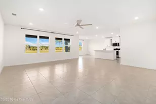 5072 Alabaster Dr, Grant-Valkaria, FL 32949 - Photo 11