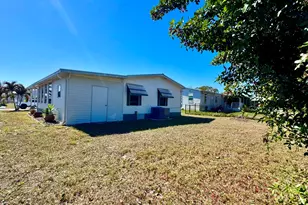 482 Marlin Cir, Barefoot Bay, FL 32976 - Photo 29