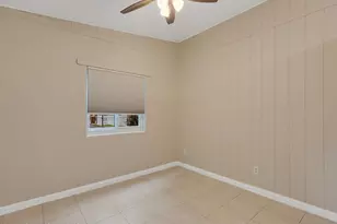 6425 4th Pl, Vero Beach, FL 32968 - Photo 13
