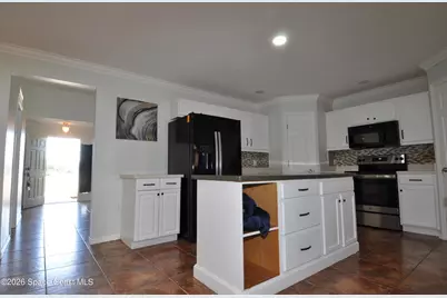 1701 Sawgrass Drive SW, Palm Bay, FL 32908 - Photo 5