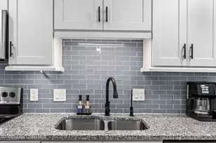 1010 Pine Tree Dr, Indian Harbour Beach, FL 32937 - Photo 5