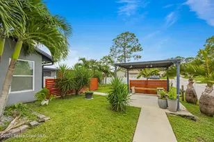 258 Emerson Dr NW, Palm Bay, FL 32907 - Photo 17