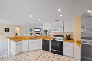 101 La Costa St, Melbourne Beach, FL 32951 - Photo 11