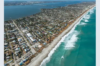 323 Avenue A, Melbourne Beach, FL 32951 - Photo 17