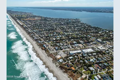 323 Avenue A, Melbourne Beach, FL 32951 - Photo 15