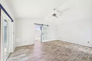 325 Country Walk St, Melbourne, FL 32940 - Photo 17