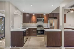 405 Hawthorne Ct, Indian Harbour Beach, FL 32937 - Photo 5