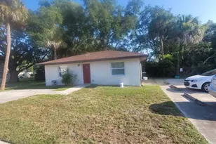 500 Titus St, Titusville, FL 32796 - Photo 5