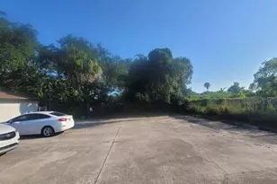 500 Titus St, Titusville, FL 32796 - Photo 3