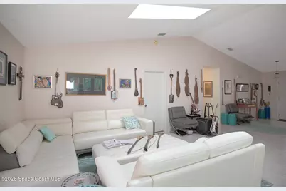 6506 Floridana Avenue, Melbourne Beach, FL 32951 - Photo 9