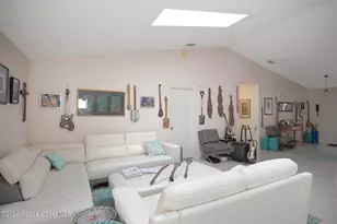 6506 Floridana Ave, Melbourne Beach, FL 32951 - Photo 9