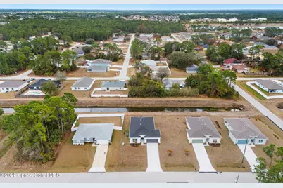 2347 Hagoplan Avenue SW, Palm Bay, FL 32908 - Photo 39