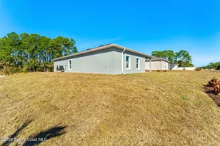 2367 Hagoplan Ave SW, Palm Bay, FL 32908 - Photo 25