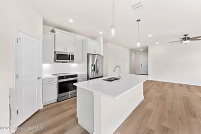 2367 Hagoplan Avenue SW, Palm Bay, FL 32908 - Photo 9