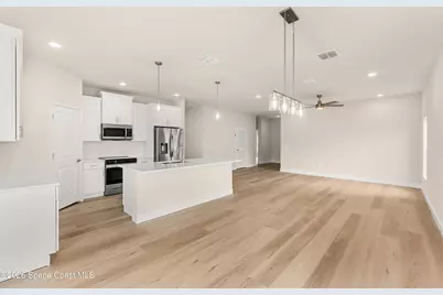 455 Mimosa Street SW, Palm Bay, FL 32908 - Photo 9